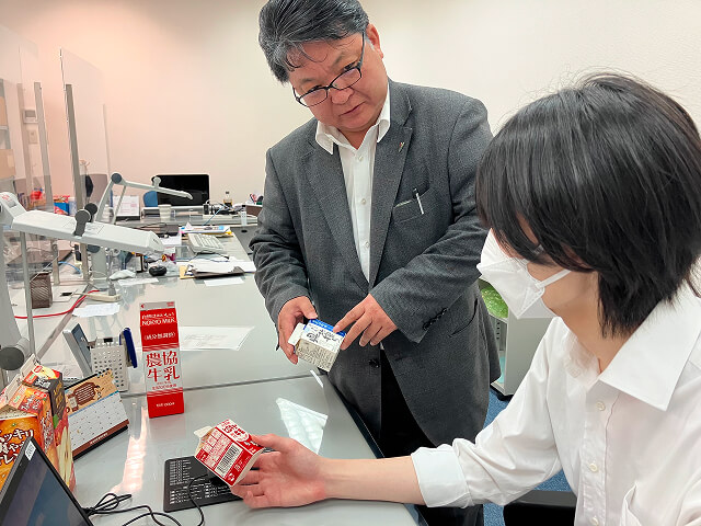 総務部仕事風景